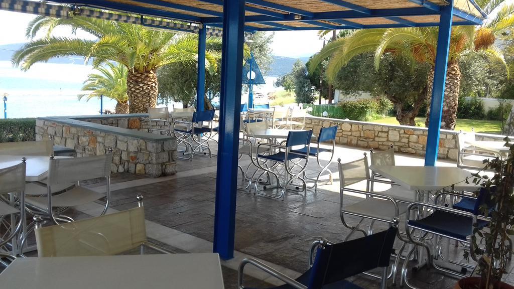 Hotel Margarita Corinth エクステリア 写真